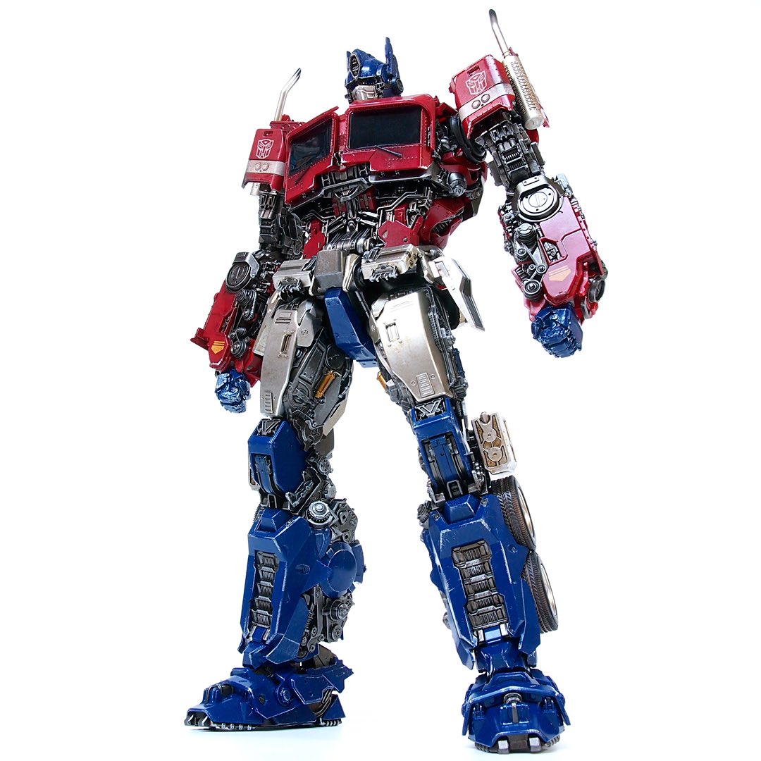 kifamush's tweet photo. オトナの超合金!☺️
#threezero #transformers #Bumblebee #optimasprime https://t.co/EEuWv6Fi4S