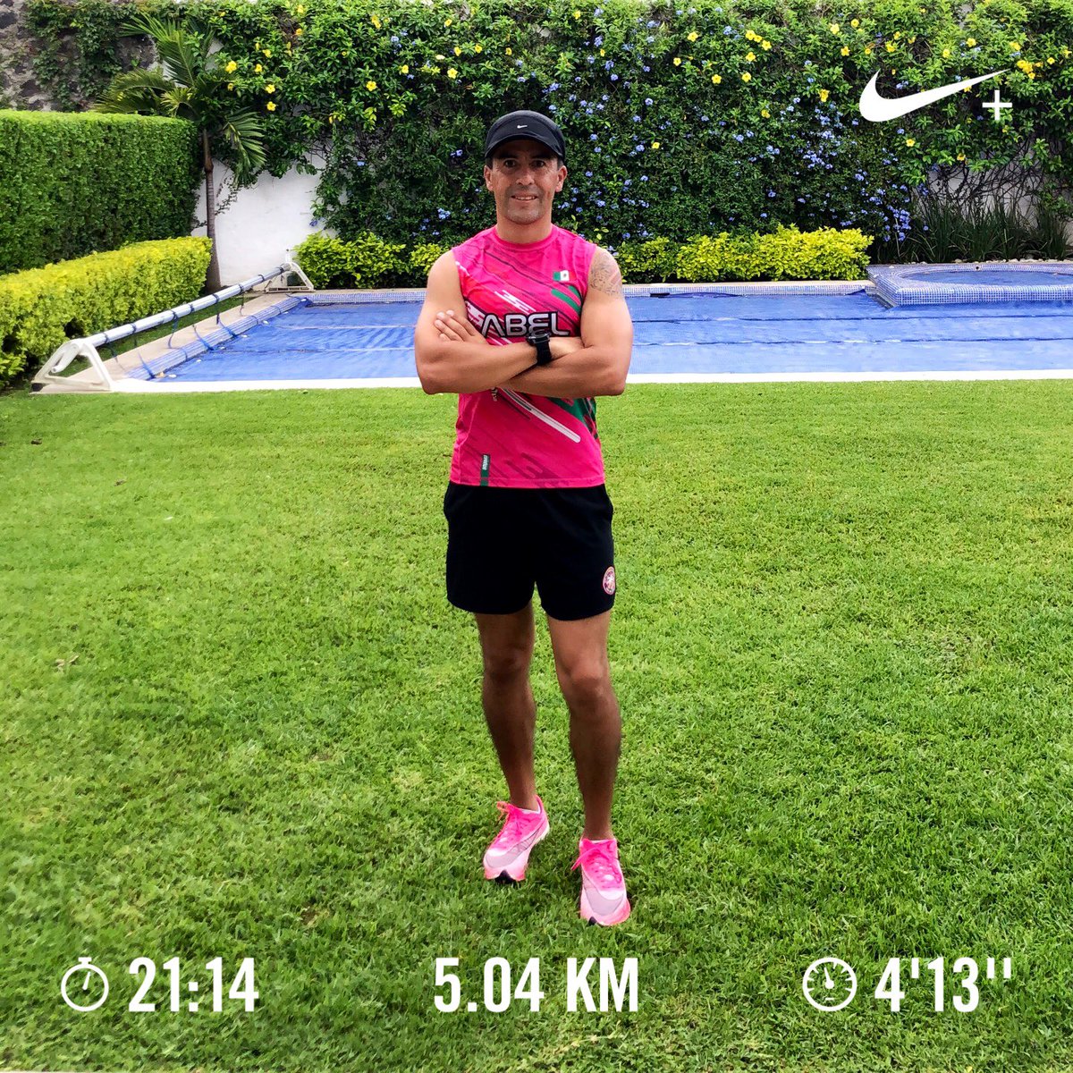ironpapi912's tweet photo. Un pensamiento positivo por la mañana puede cambiar tu día !
#ActitudPositiva 
Lista la rutina de hoy !
#YoElegiCorrer 5km 🏃🏻‍♂️+🏋🏻‍♀️🦵🏼 🐤 
#FelizSabado #Abrazo #Amigos
#LiveLoveRun @LoveRunSmile https://t.co/lNNjyem7pk