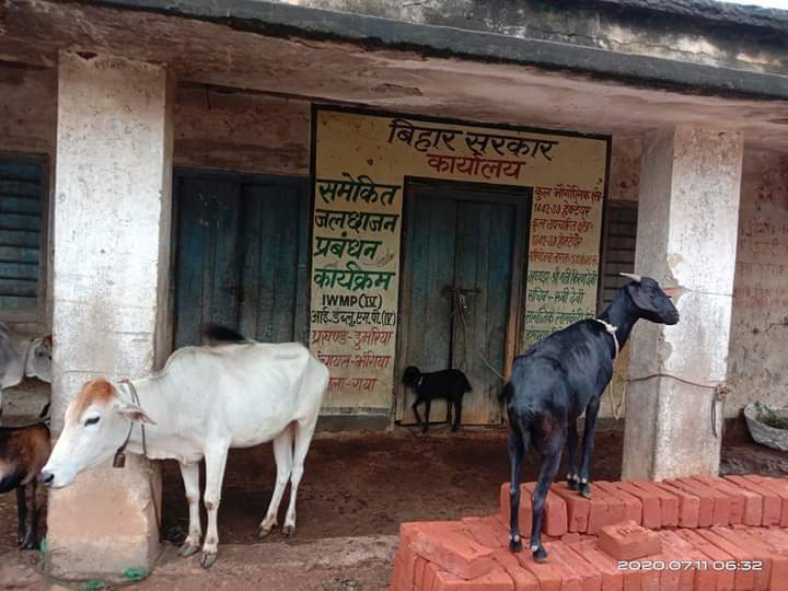 rajanmishra_84's tweet photo. 15 वर्षों पहले क्या स्थिति और अब देखिए। नीतीश राज में बहुत काम हुआ है हर विभाग में!
हम तो हैरान हैं नीतीश जी इतना बढ़िया काम कर कैसे लेते हैं?
@AAPBihar @INCIndia @BJP4India @RJDforIndia https://t.co/4uVdlFj2EF
