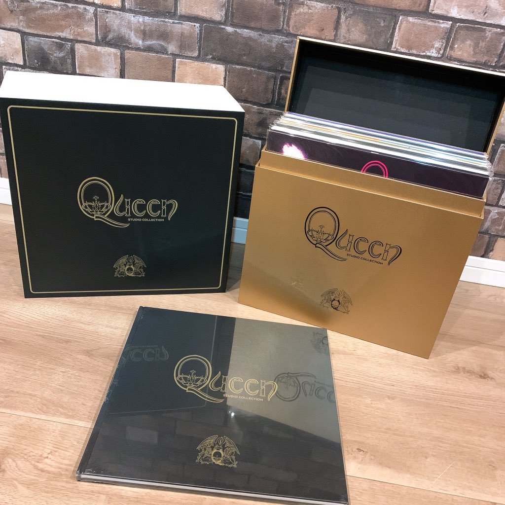 tarako_27's tweet photo. Queen Studio Collection
&
QUEEN Singster
どちも
Wembleyの日に届来ました(^灬^)
嬉しすぎてヤバい(*ノωノ)キャー!!💕💕
怖くて開封できないww(笑)ww🤣
#FreddieMercury #Queen #QAL
#フレディマーキュリー
#フレディがめっちゃ好きやねん
#QueenStudioCollection
#QUEENSingster https://t.co/RaxRudIHzN