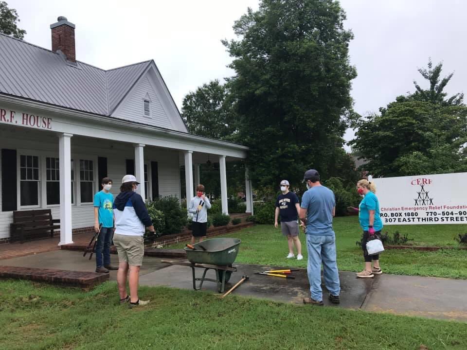 JacksonUMChurch's tweet photo. Mission Week 2020 is done. It was different and tougher than most. But the love flies through the air and enters your heart when you serve. We have the best teens, chaperones, and church family around. Thank you to all!!!!!! ❤️🧡💛💜💚💙💕 #JUMC #MYF #Methodist https://t.co/eePmWsNT8C