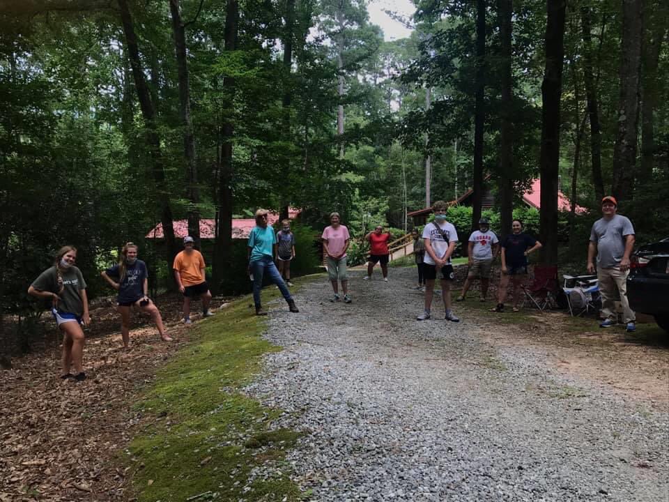 JacksonUMChurch's tweet photo. Mission Week 2020 is done. It was different and tougher than most. But the love flies through the air and enters your heart when you serve. We have the best teens, chaperones, and church family around. Thank you to all!!!!!! ❤️🧡💛💜💚💙💕 #JUMC #MYF #Methodist https://t.co/eePmWsNT8C