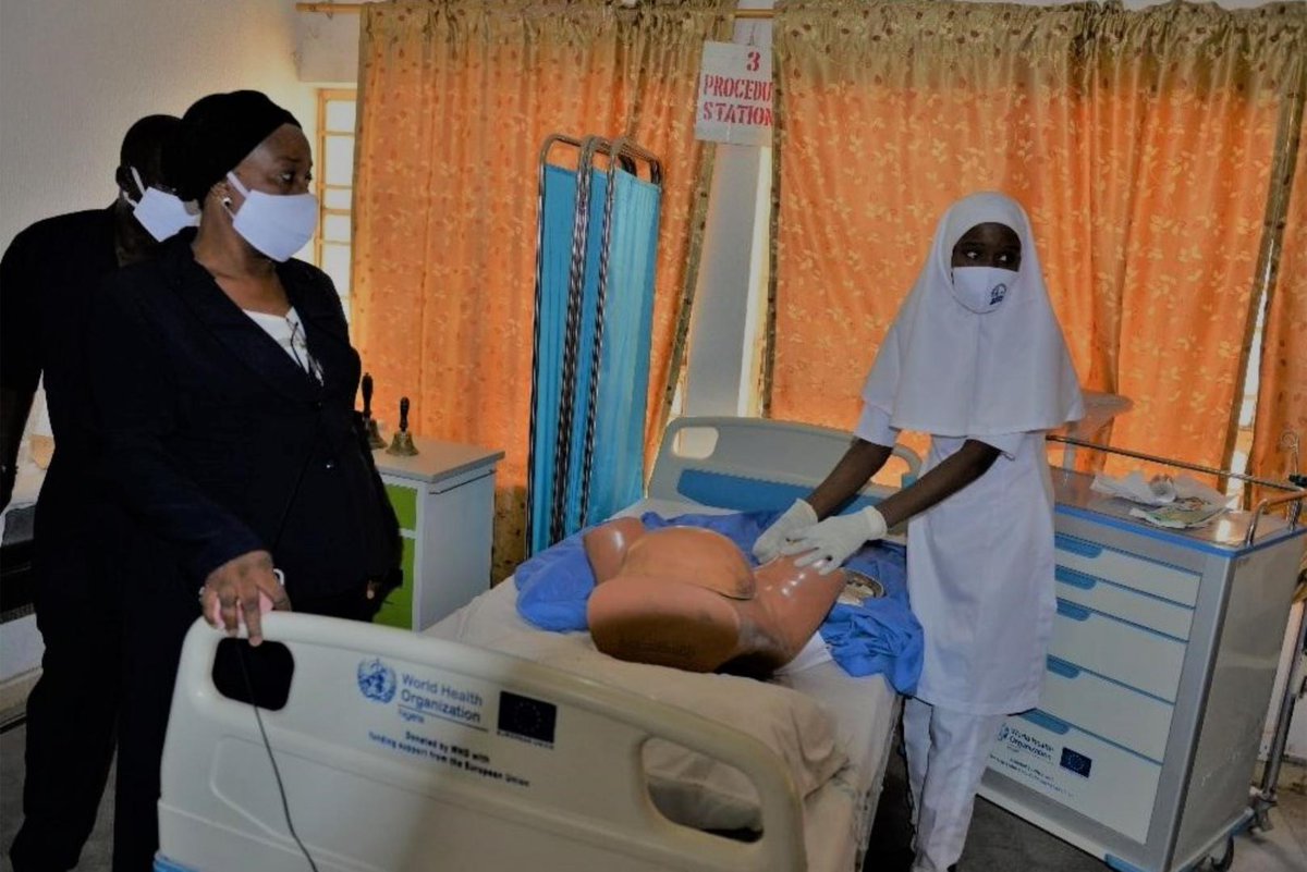 WHONigeria's tweet photo. 40 years after inception, the College of Nursing &amp; Midwifery, Maiduguri, Borno state secures full accreditation from the Nursing &amp; Midwifery Council of Nigeria; thanks to the recent donation of modern equipment &amp; tools by @WHO w/ funding from @EUinNigeria.
https://t.co/Mu5ETyyViz https://t.co/qZQGWlev2n