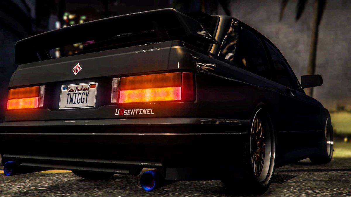 L7Twiggy's tweet photo. Easily one of my favorite cars. #GTAV #GTAVOnline #gta #GTAOnline #SentinelClassic #gtaphotography #Snapmatic #B1GMATIC https://t.co/s7Qvr2hQA8