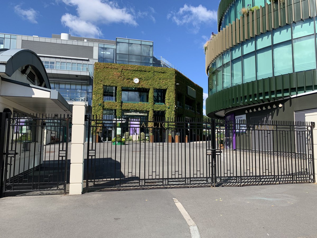 clare_jefferies's tweet photo. So sad to see the gates locked. We miss you tennis world! Come back next year! https://t.co/pne34Idi1y