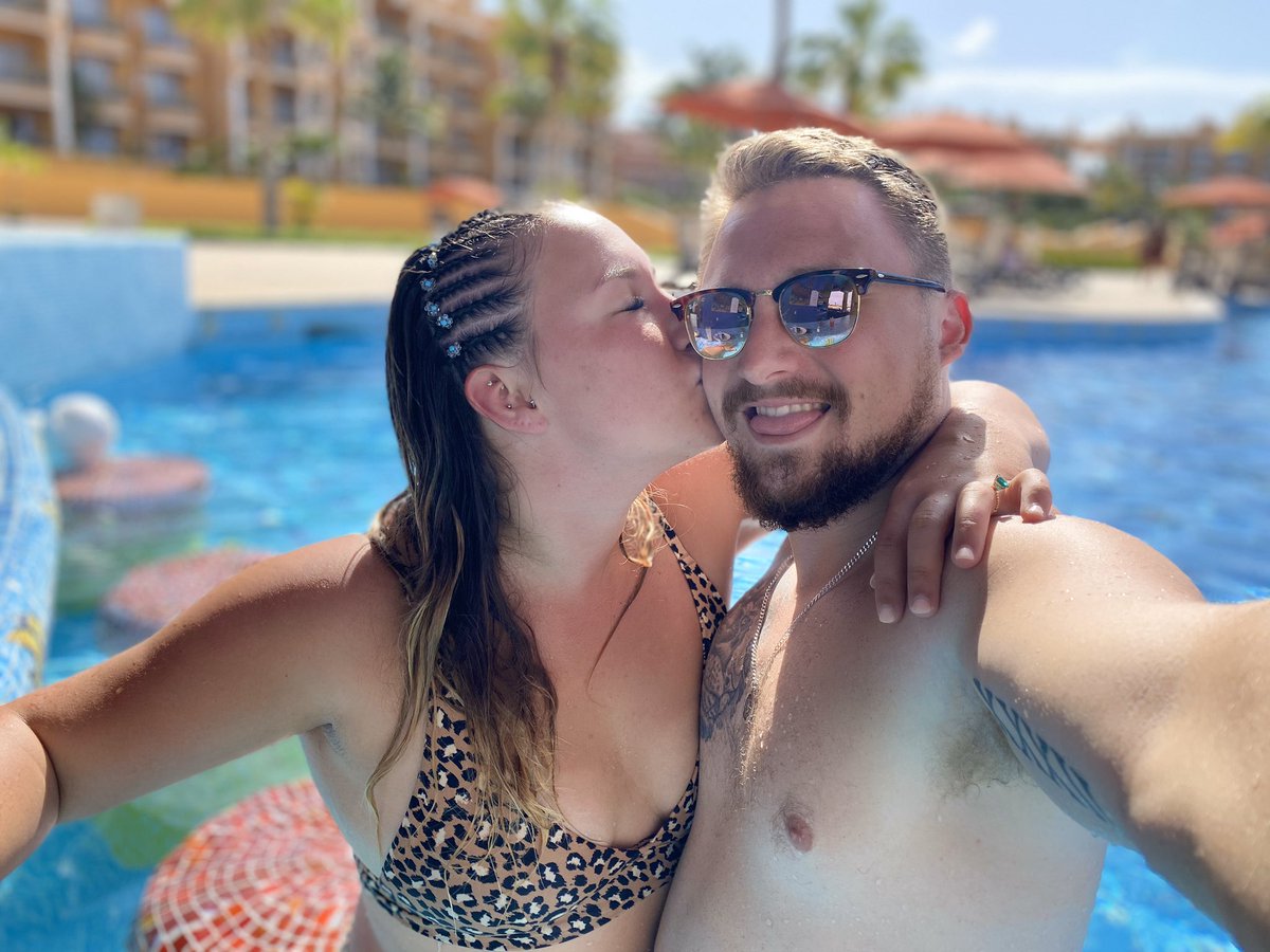 Hillybampton's tweet photo. Found a keeper. My ride or die💜 I love you @JayceeNicol. By your side forever 💪🏻 https://t.co/skDboQdyhg