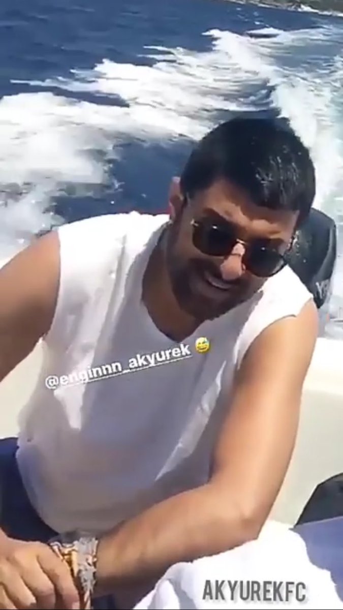 ENGINcilerr's tweet photo. #EnginAkyürek #ENGINcilerr https://t.co/6zpWW0p5LZ