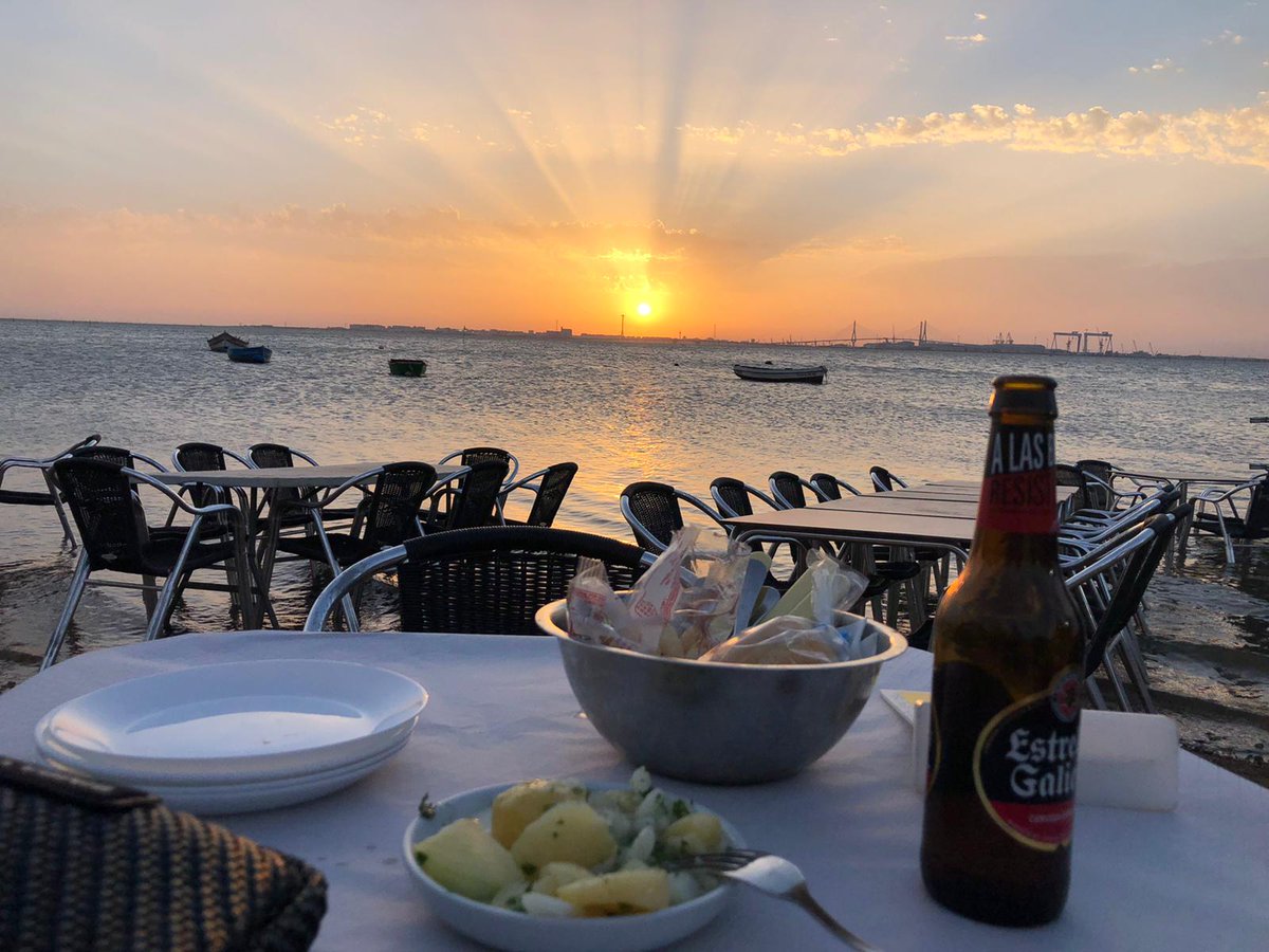 juanesparza tweet media