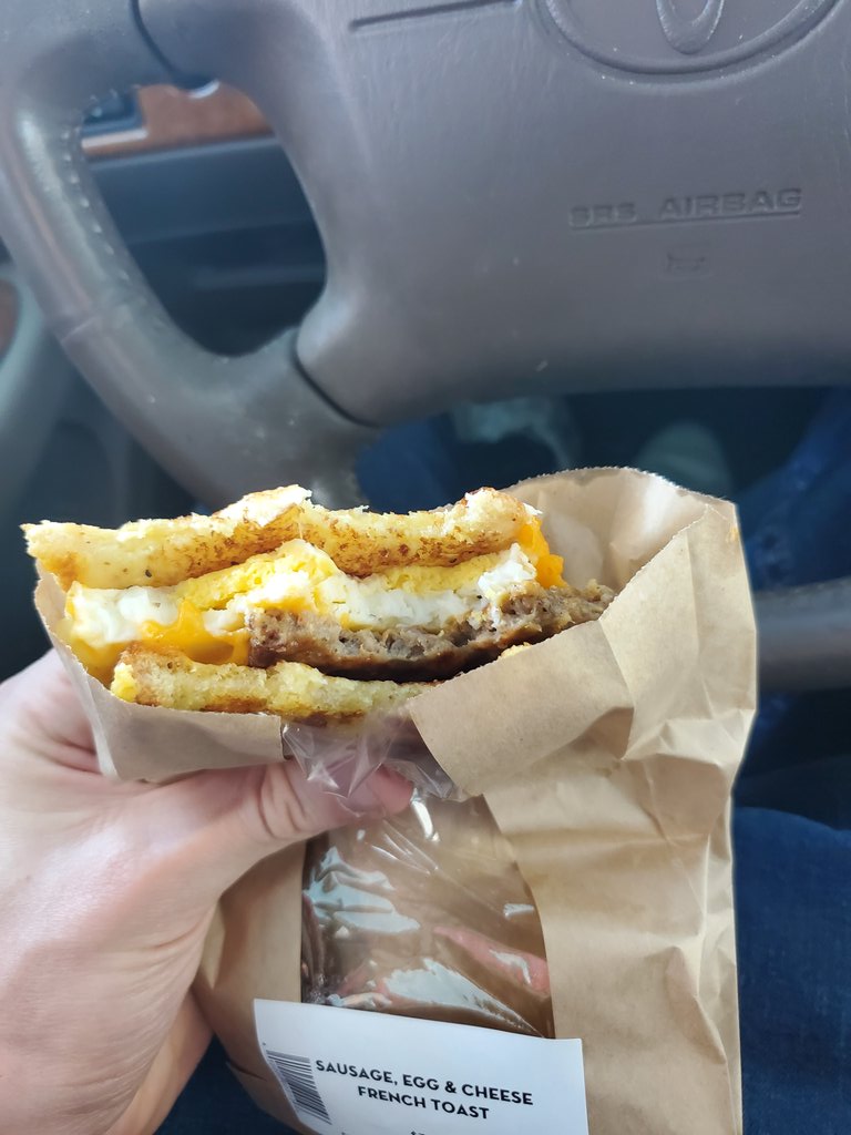 Snarfin down a salt lake cjty snausage snacker shout out my guy stiffin aka steppe aka <a href="/robotsballoons/">Robots&Balloons</a>