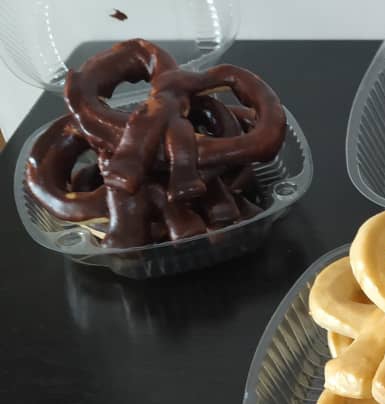 roscafe0's tweet photo. #puertoordaz Gracias por los RT y pedidos, algunas foticos para que se antojen de su 🥨 favorito 😁. WHATSAPP 04121186744. Delivery GRATIS villa Icabaru, paraitepuy y sierra parima, pregunten otras zonas (barato). Feliz fin de semana 
@villaicabaru1 
@LosOlivosInfo 
@emprendopzo https://t.co/vVgLat36Uj