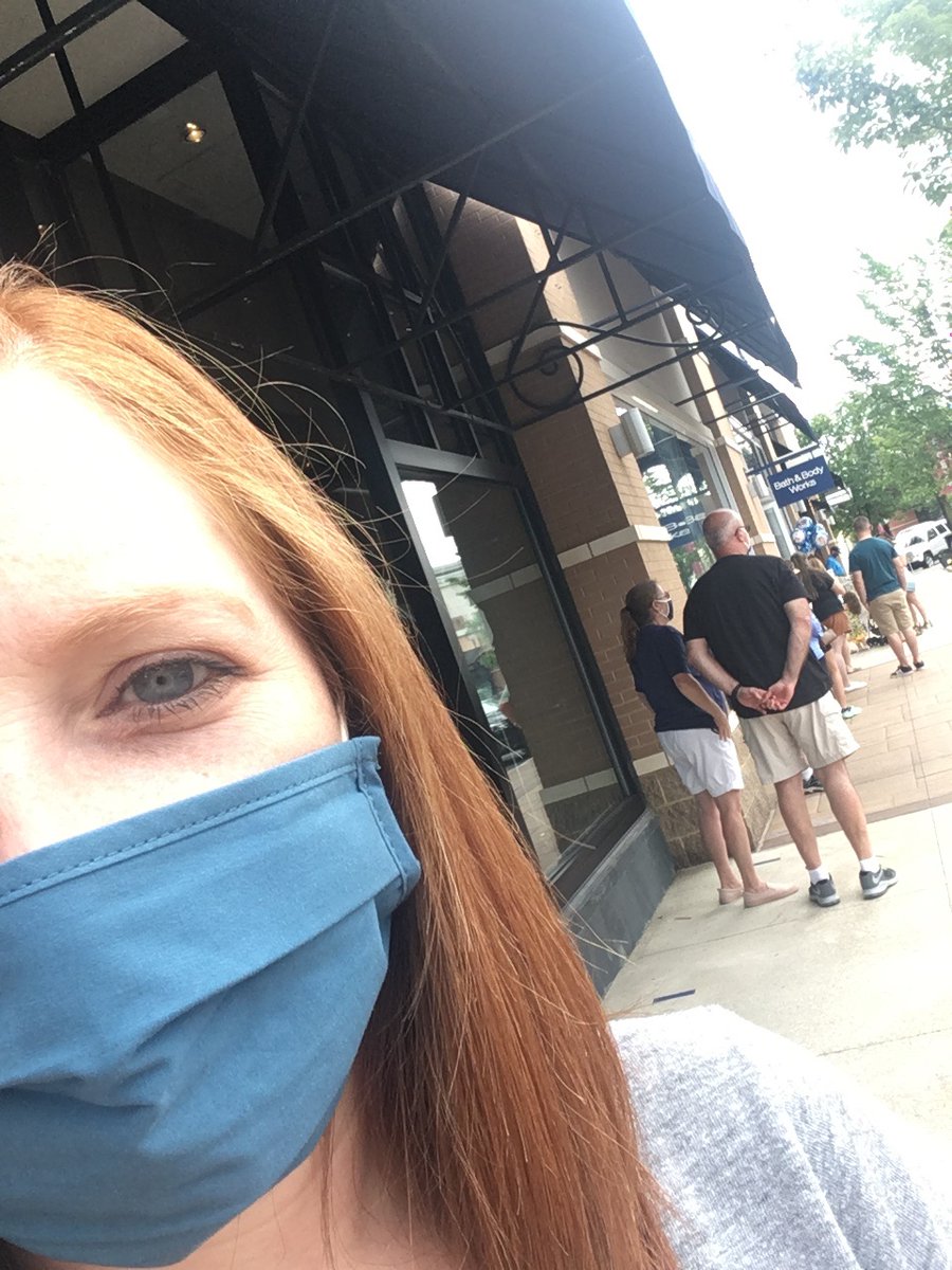Mrs_Smith_Reads's tweet photo. Apparently @bathbodyworks is the place to be! 🛍 @BedwellSchool #SummerSelfieBingo #BedwellSummerFun https://t.co/1xHP4eTqSF
