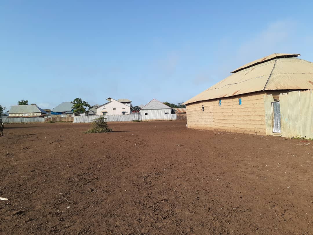 SNAForce's tweet photo. Ciidanka Xoogga Dalka #Soomaaliyeed waxeey kordhiyeen howlgalada qorsheysan ee lagu baacsanayo maleeshiyaadka #alshabaab  ciidanka ayaa maanta gudaha ugalay degaanka mubaarak ee gobolka #shabeelada hoose iyadoo wadooyinka kasoo saareen miinooyin @RadioSna https://t.co/3p6J8xgwam