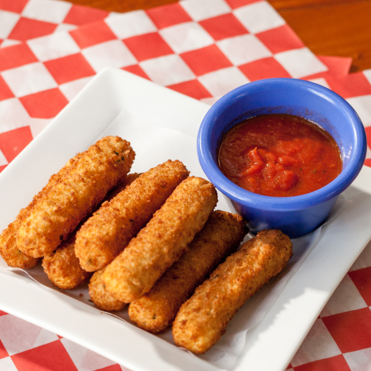 LindasSouthern's tweet photo. We've always been firm believers that a full life starts with a full stomach. https://t.co/xKkX0jQiHl
