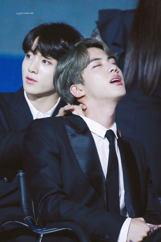 where there is jinkook there are also neck massages - a thread