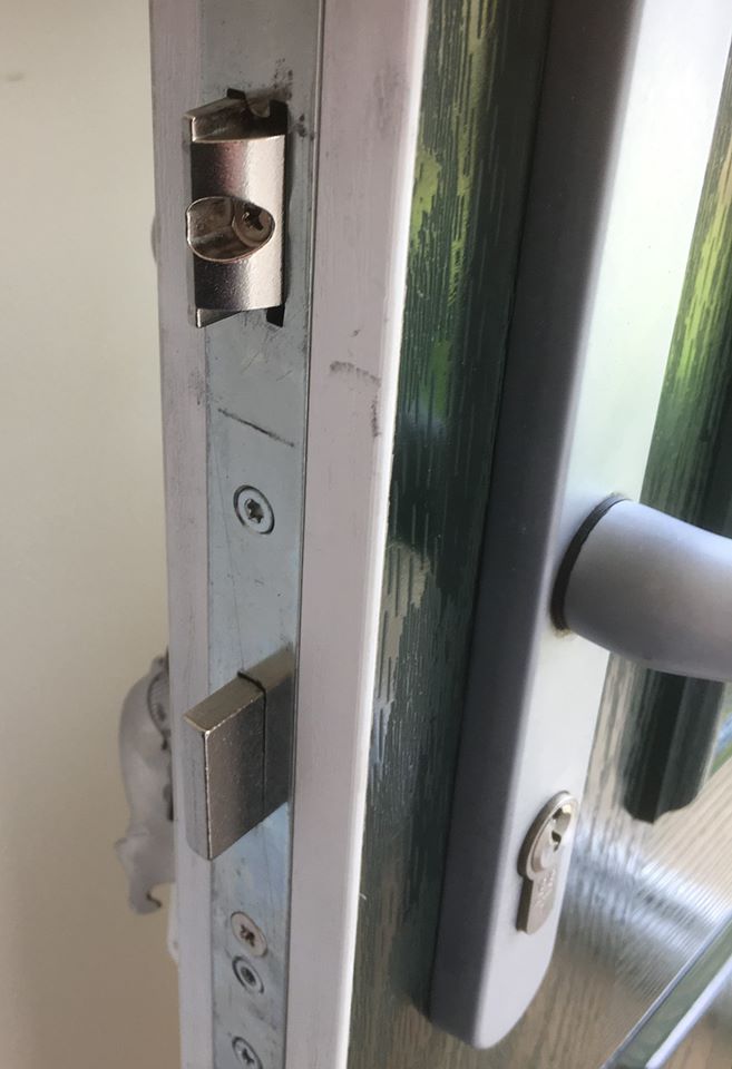 MorganLocksmit1's tweet image. UPVC door and window #locksrepaired and #locksreplaced by expert local locksmith #Colchester #Essex NO CALL OUT CHARGES, call Morgan #Locksmiths on 01206 430267 bit.ly/31eHrwM