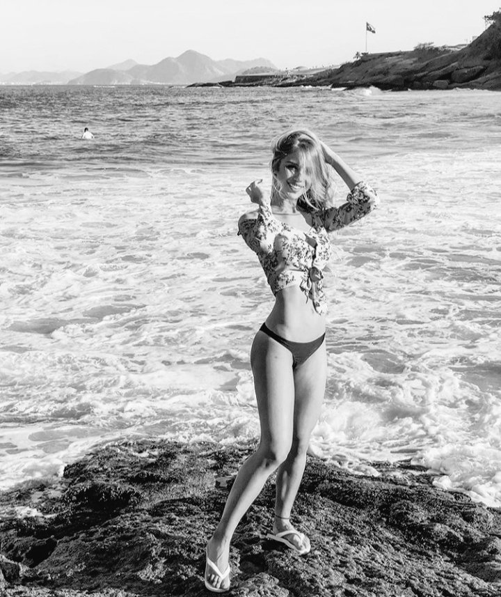 _maherelle's tweet photo. — 𝑻𝒉𝒆𝒓𝒆'𝒔 𝒏𝒐𝒘𝒉𝒆𝒓𝒆 𝒘𝒆 𝒄𝒂𝒏 𝒉𝒊𝒅𝒆.✨ https://t.co/3xq6kvvN5q