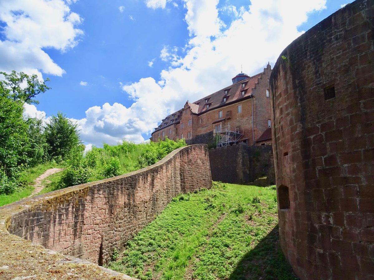 GeoGebweiler's tweet photo. #BurgBreuberg - Teil 3 https://t.co/PIvKIgoT45
