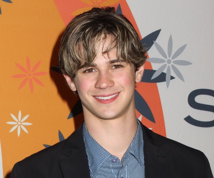 Happy 30th birthday to Connor Paolo, who played Eric van der Woodsen in Gossip Girl!  