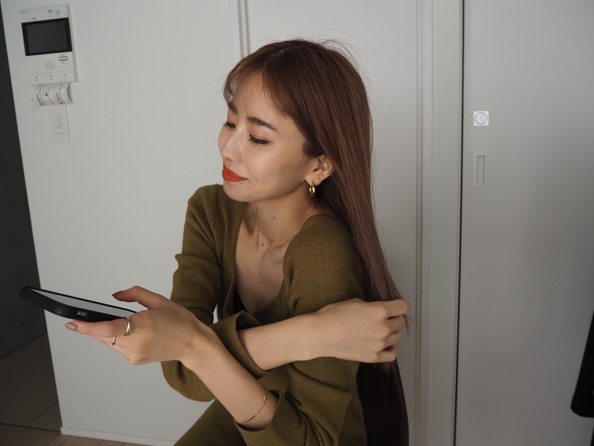 corina_718's tweet photo. まだお風呂に入ってへん、焦る。けど動けない📱 https://t.co/tjhAHnVwYt