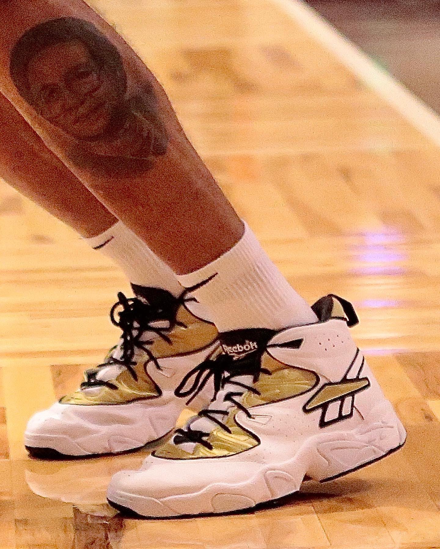 🏀 #NBAKicks 👟 on "Brandon Ingram practices in Reebok Avant Guard! #NBAKicks https://t.co/m4cLbXgGKj" / Twitter