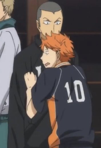 Also, look at Hinata hiding behind Tanaka's back whenever he gets scared. He knows that Tanaka will protect him and attack so he did. Even he knows that Tanaka is a great senpai and you cannot disagree with this.