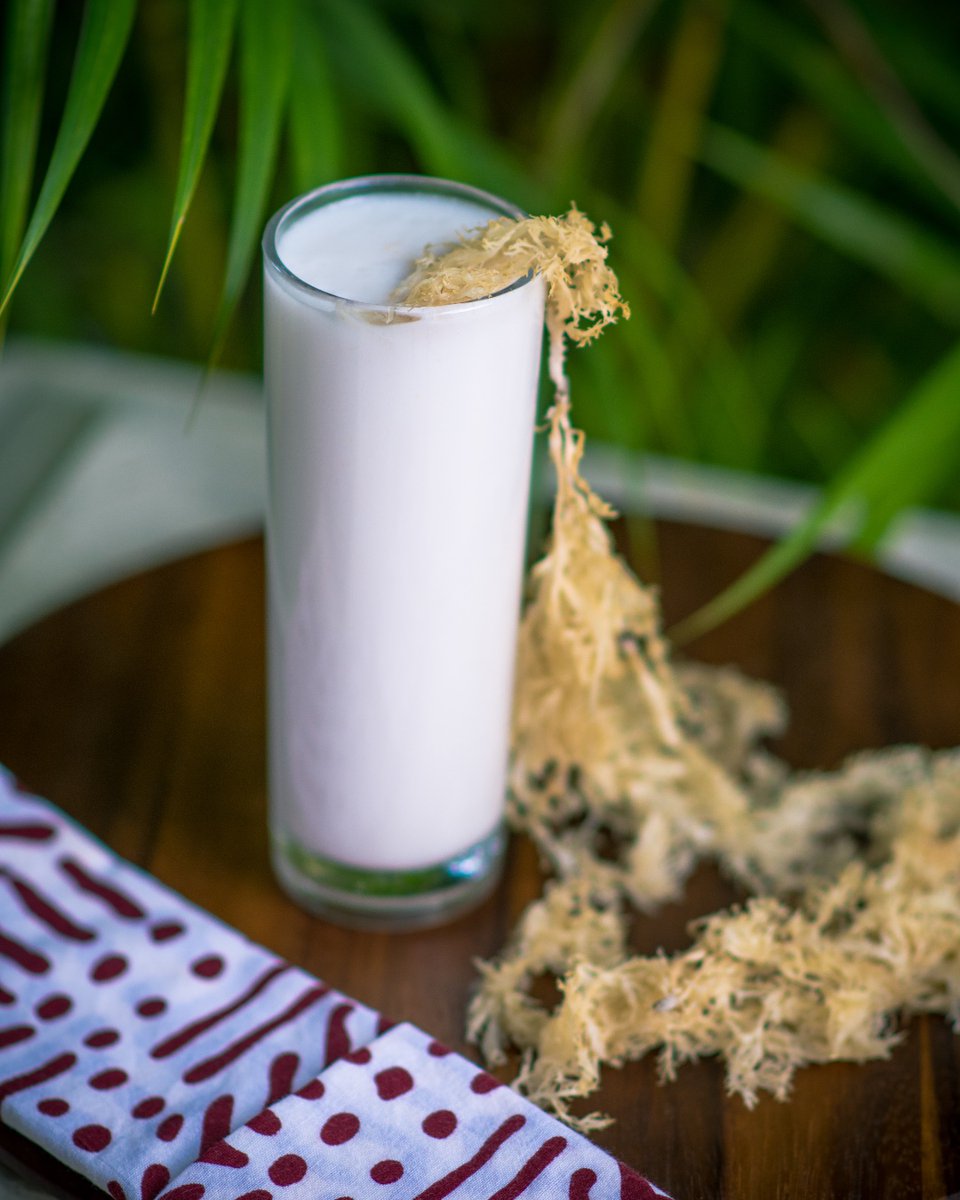 KushitesC's tweet photo. Easy ways to consume more seamoss:

1. Make seams ice cubes - pop them into smoothies daily and blend
2. Add seamoss to soup. Seamoss has a natural gelatinous texture which will add body and extra nutrients to your stock 
3. Apply topically to skin! Perfect for masks. https://t.co/QQKLZ0tHgC