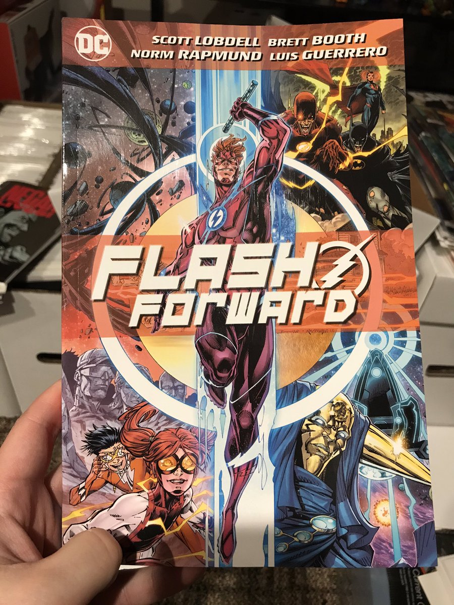JPCOMICMANIA's tweet photo. Did you know that the only place to read what would have been @DCComics’ @Freecomicbook Day issue, Generation Zero: Gods Among Us Special Edition, is in the Flash Forward trade paperback? https://t.co/50qnZS74qL