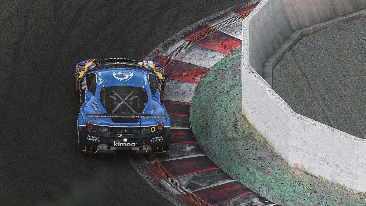 A brilliant opening stint from <a href="/OlliPahkala/">Olli Pahkala</a> in the <a href="/iRacing/">iRacing</a> Spa 24 hour. <a href="/alo_oficial/">Fernando Alonso</a> is up next in the car for FA/RB Allinsports. P1 after 3 hours. 👍