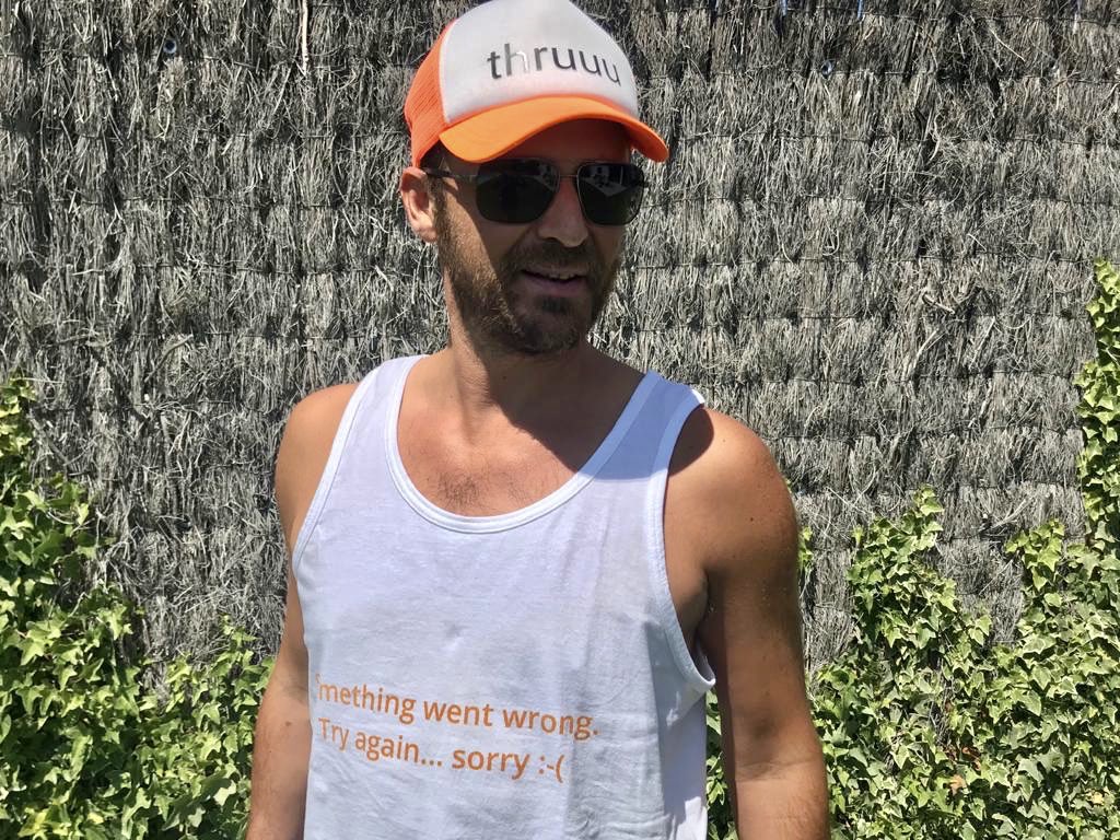 samuelschmitt's tweet photo. ๐ Summer Collection #thruuu
More than a SERP scraper...a lifestyle ๐คฃ๐คฃ
#serp #seo #lifestyle #besthatever https://t.co/oSNcvrRYHj