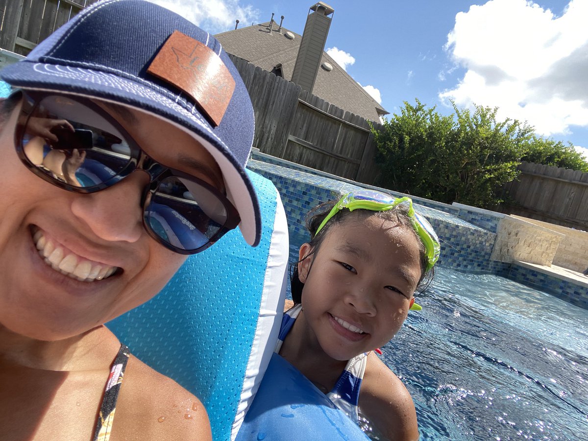 JenniferBaek3's tweet photo. Starting our Saturday with a pool time selfie @riosmustangs resort with Lucy Lou and Bellie Boo.❤️🐶
#JoyInJuly #PoolTimeSelfie #Bunkhouse1 @jclements01 https://t.co/Jq6H5MncUS