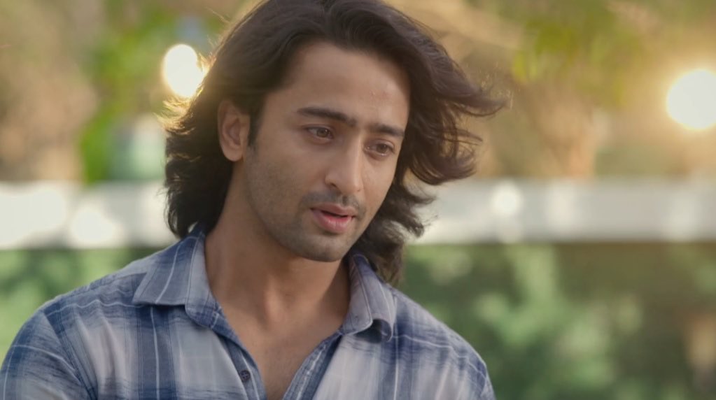 Real & Reel ConnectionWe know we aren’t the only ones who think that Shaheer & Abir run parallel to each other in many ways. Watching Abir & his nature is more of watching Shaheer in his own shoes. humbleness, honest-to-goodnessCredit:  @FuzeProductions  #ShaheerTheAbirReturns