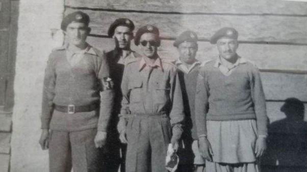 Lesser Known Fact: Althought the ceasefire during the 1st Kashmir war took place on 5th Jan ‘48,There was a group of independent rebels from northern Pakistan who didn’t know of the ceasefire and fought for 6 more months. Thread on the Padum Party. 1/n