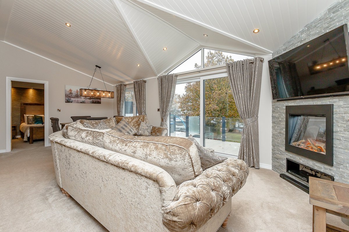 Argyll Holidays tweet media