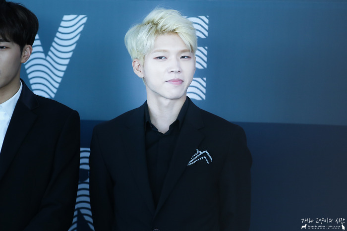 hourlywoohyun's tweet photo. https://t.co/PFq8xJcAXz