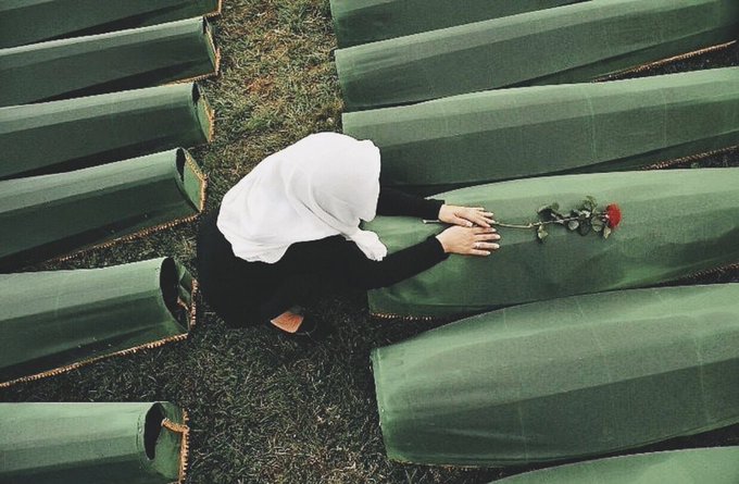 Srebrenitsa katliam� 25.y�l�nda