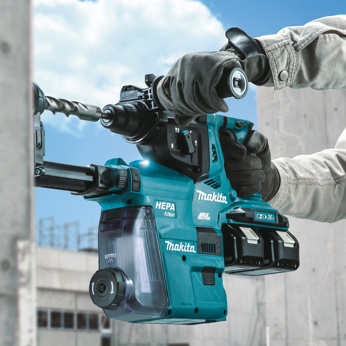 MakitaTools's tweet photo. Makita offers several LXT Cordless Rotary Hammers ideal for a range of trades. These feature Anti-Vibration Technology (AVTยฎ) for reduced vibration.
#makitausa #makitatools #lxtadvantage #rotaryhammers #construction #concrete #utilityworker #roadconstruction #bridgeconstruction https://t.co/AKHagSefHu