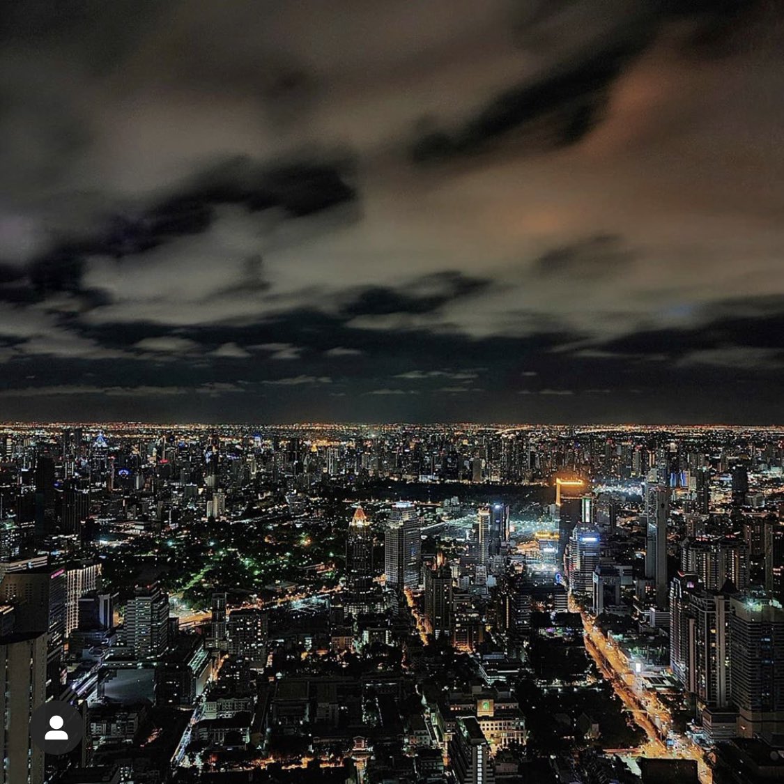 Tawan_Planet's tweet photo. I have Acrophobia but I could go anywhere with you ~ 💚
📸 Crd: tt.themidnightsun, tumcial, tawan_v IGs 
@Tawan_V 
#29ขวบchallengeกับเตตะวัน
#Tawan_V
#Tawan_Planet https://t.co/l1ChCV7Y12