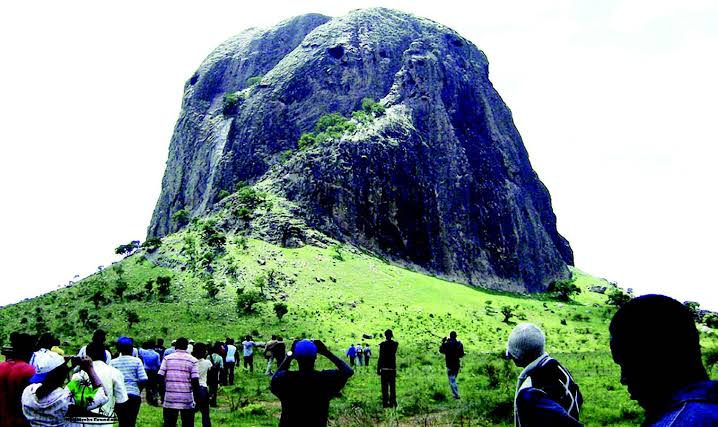 5. Bauchi: The Yankari Game Reserve.6. Bayelsa: Oxbow Lake.7. Benue: Ikyogen Hills.8. Borno: Lake Chad/Lake Chad Game Sanctuary