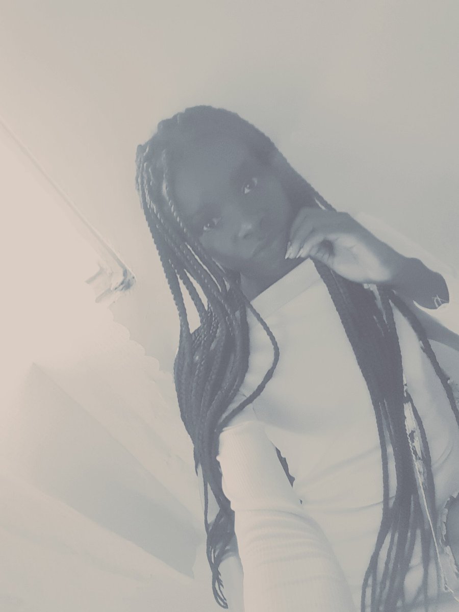 Colkid6's tweet photo. Saucy 💞 than Ariana Grande 💦💖
#Bella https://t.co/IZg6CKIwte