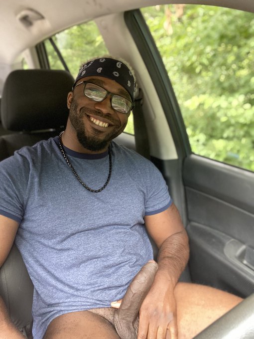 Always happier with my dick out 🙈 https://t.co/VDl8zk6O66 https://t.co/S6PA82vSRz