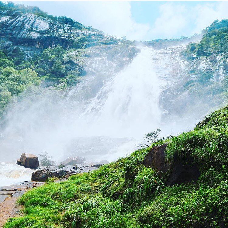 25. Nassarawa: Farin Ruwa Falls26. Niger: Gurara waterfalls27. Ogun: Olumo Rock, Abeokuta.28. Ondo: Idanre Hills