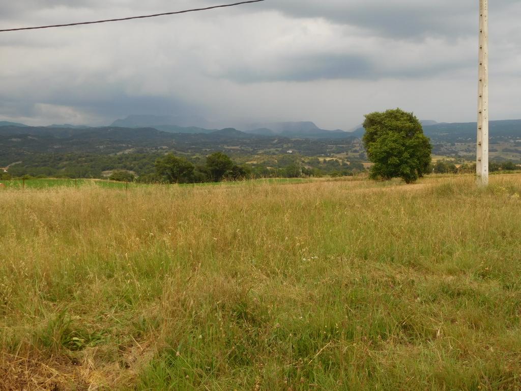 Cortina d'aigua el cabreres vist desde Torelló