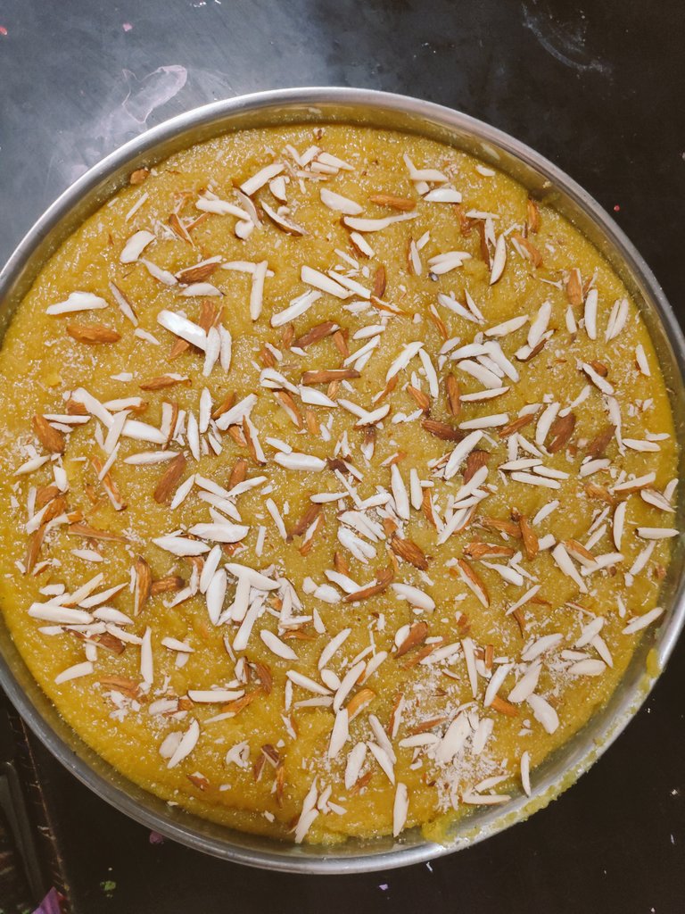 Prepared Mohanthal 😋

#FoodieTwitter