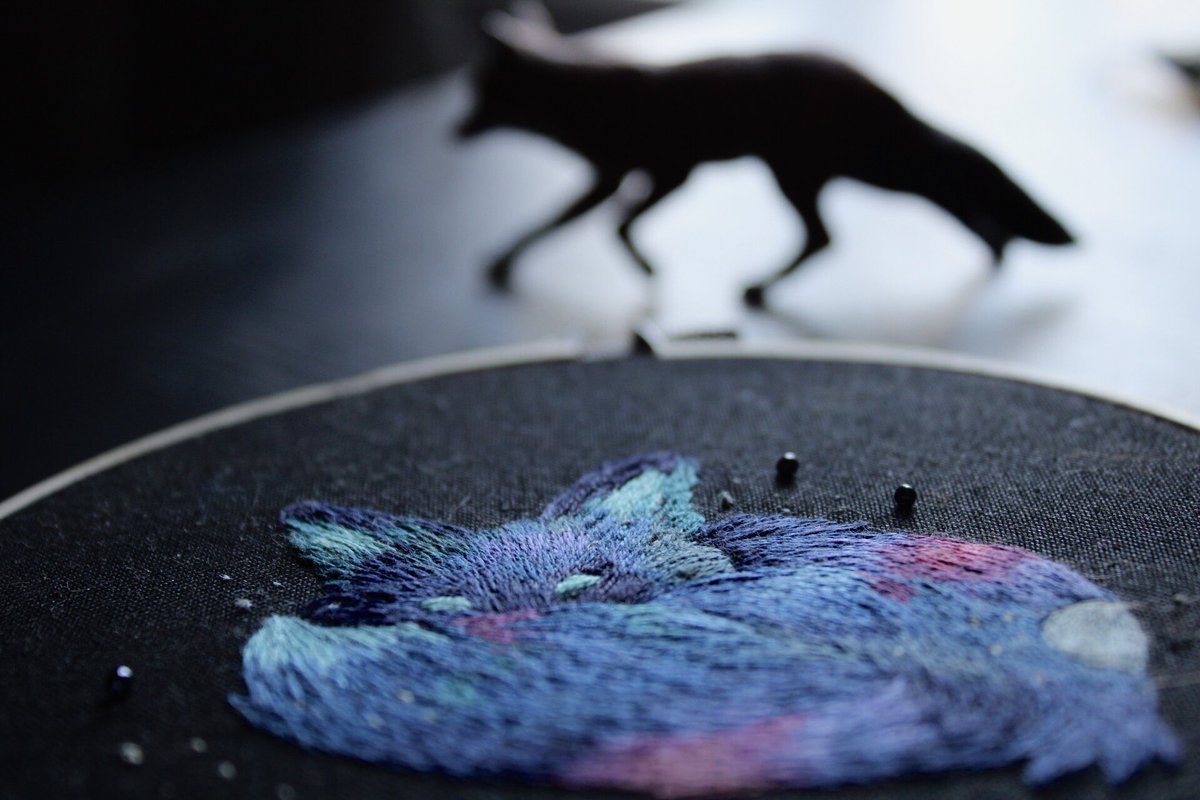Ulyssse_'s tweet photo. More photos!

#embroidery #broderie #fox #art #cosmicfox #handmade #mythology https://t.co/D1DRKSrI3a