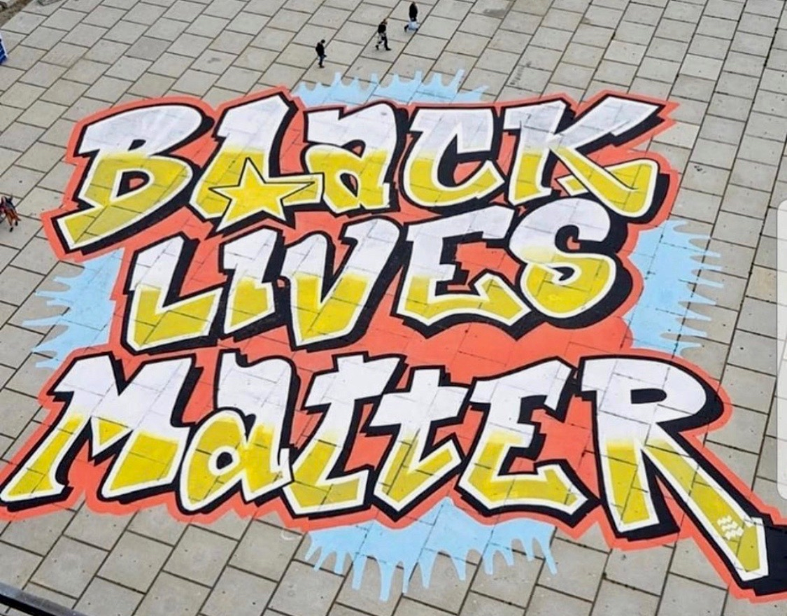 #rp Amazing to see this gigantic #BLM floor mural painted in #Eindhoven Netherlands a few days ago inspired by the Wild Style, hip hop’s 1st movie, film’s logo. Check out the people for scale. @fab5freddy