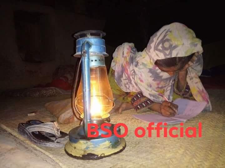 DrumairBSO's tweet image. نہ بجلی نہ پانی نہ گیس نہ تعلیم نہ دیگر سہولتات اور حکمران ابھی تک خواب غفلت میں سو رہے ہیں یہاں کی عوام امید کریں تو کس سے کریں؟
#Endonlineclasses