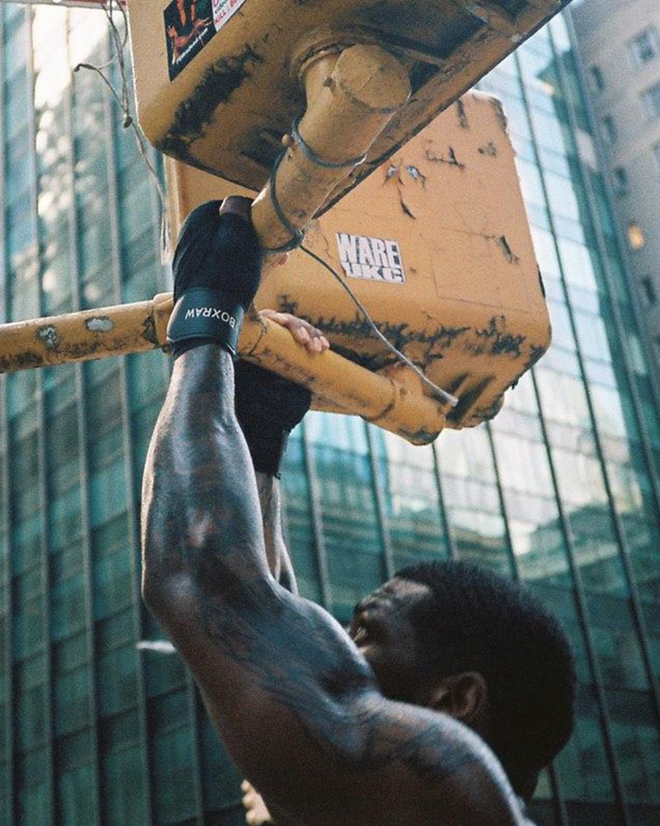 BOXRAW's tweet photo. Gripped on the vision #onewayforward https://t.co/9lHQgmG4fM