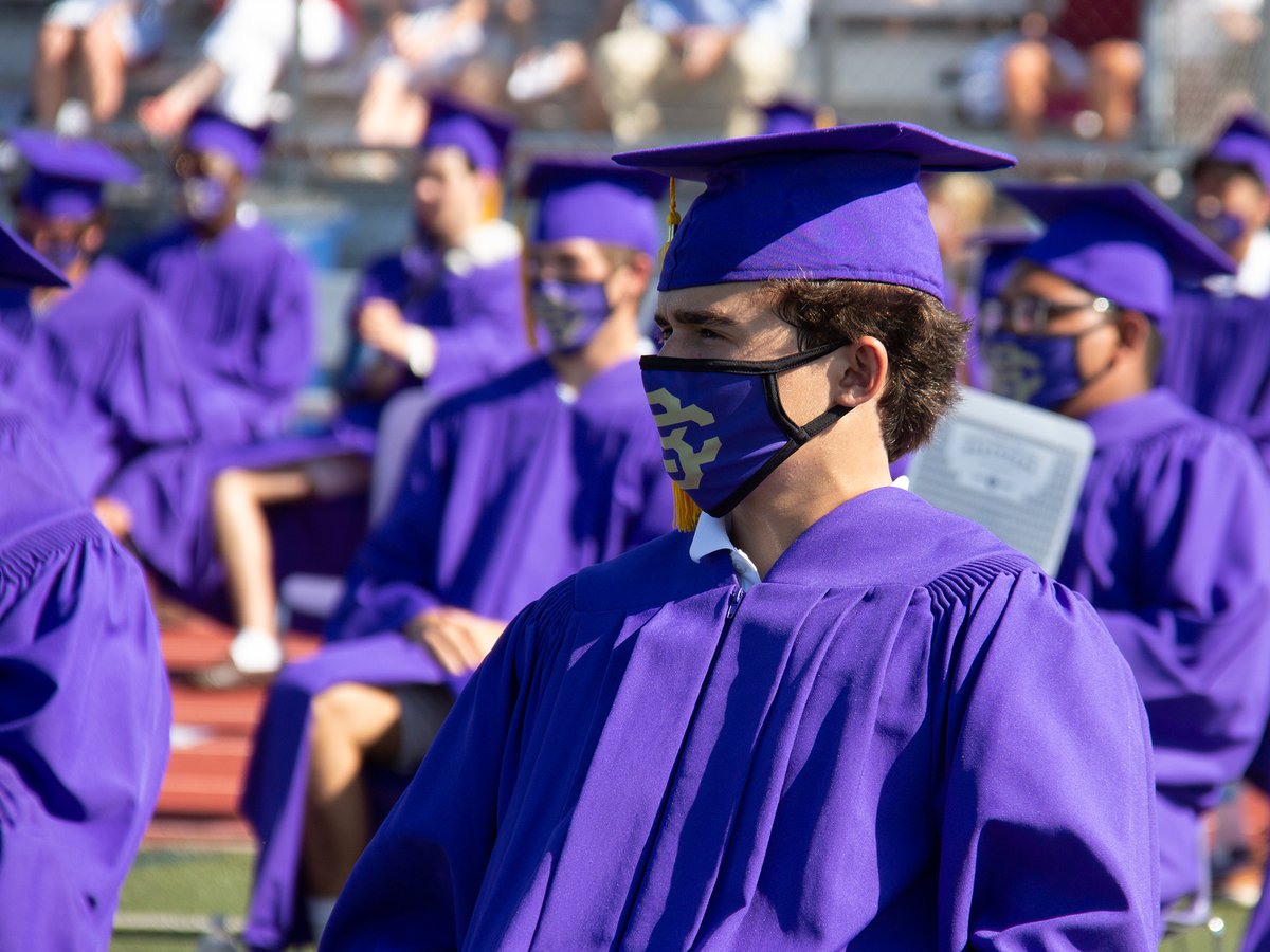 CBHSMemphis's tweet photo. To our graduating seniors, a year for the books wrapped today with an historic sendoff to the next chapter of your lives. Remember that at CBHS, you are always home. Best of luck as you take on the world!
#BrothersBoys2020 #BrothersforLife https://t.co/FIm4T2NkKi