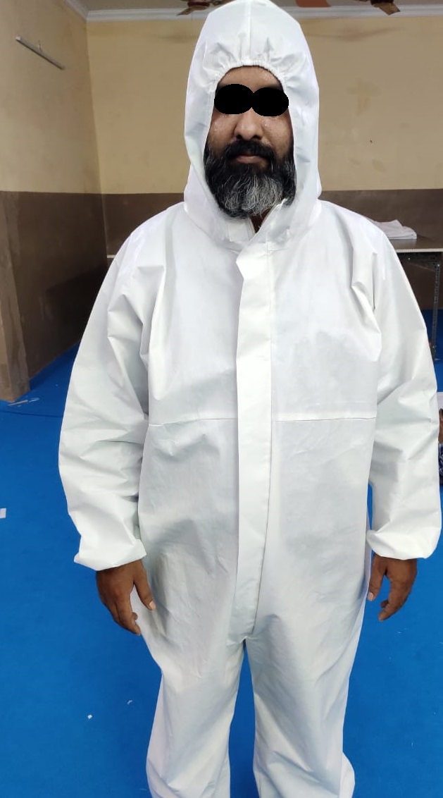 fpa360's tweet photo. We are not away but engaged in Manufacturing of PPE Gowns of by SHG's. Features
Breathable
Hot Sealing
Lowest Cost
Highest Standard
Reusable
@nildeoreIAS @NidhiPundhir08 @BhavreenMK @Mittaloak @HDFCBankCSR @project_umeed @drsangitareddy @manishindiatv @jgucovidsupport @zoyarasul https://t.co/eGpY8DdZYt