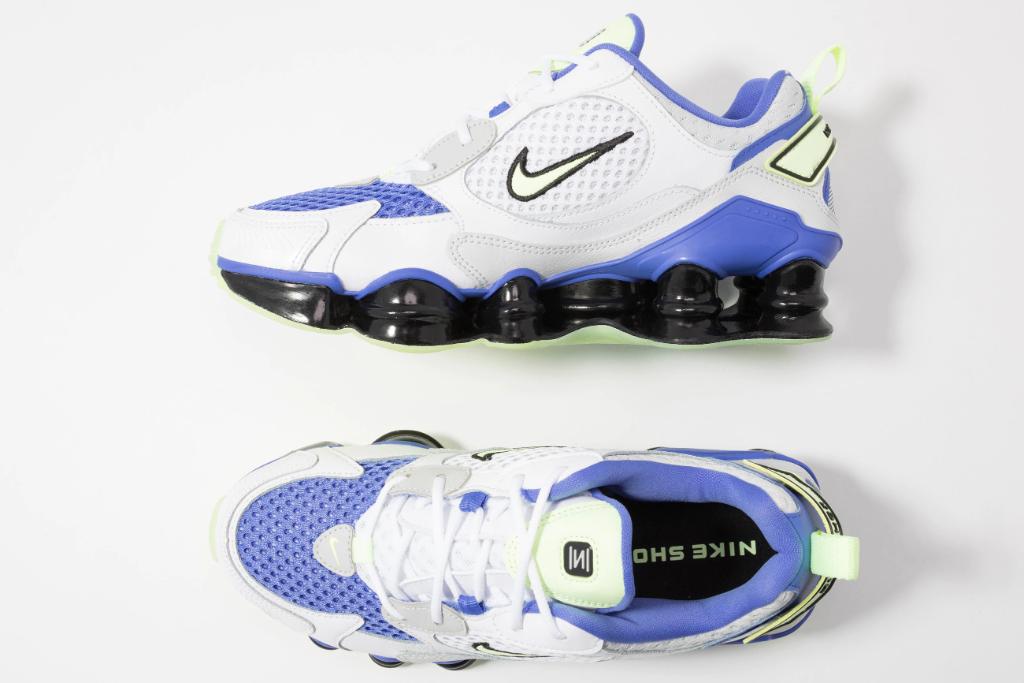 footaction nike shox